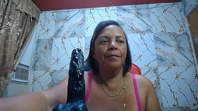 alina_maturehot's Live Chat Room