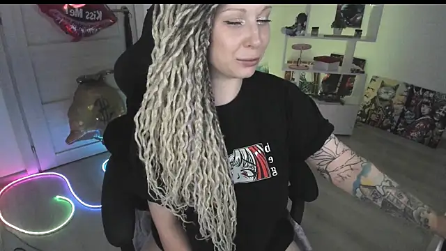 دردشة HoneySallyMoore الجنسية المباشرة