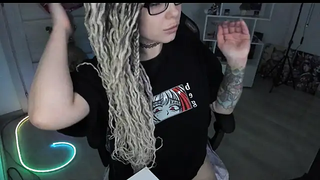 Chat +18 de HoneySallyMoore ao vivo