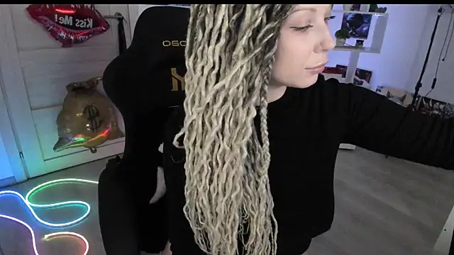 Chat +18 de HoneySallyMoore ao vivo