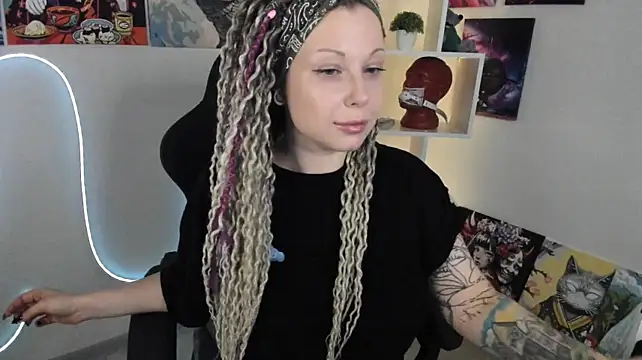 Chat +18 de HoneySallyMoore ao vivo