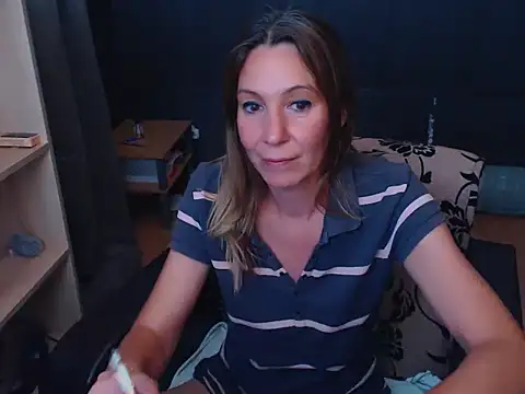 hannaha Chat XXX live