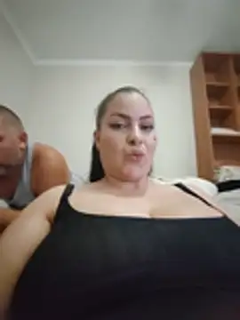 Greta_Tamar Adlı Modelin Canlı XXX Sohbeti