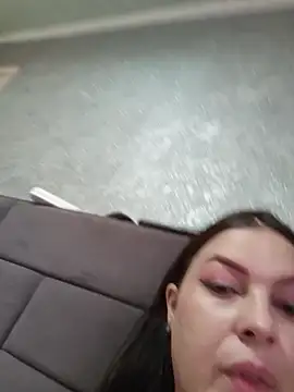 Greta_Tamar Chat XXX in diretta