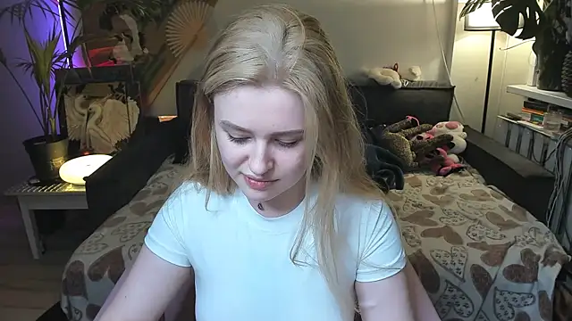 XXX chat uživo modela Alexa_Pirs