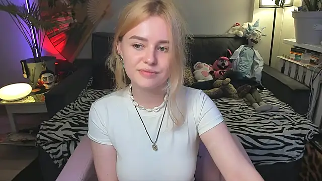 Alexa_Pirs Live XXX-chat