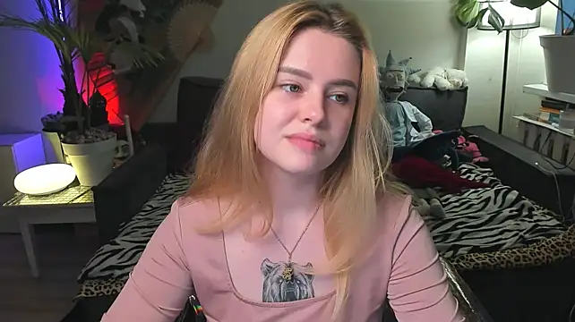 Alexa_Pirs Show in webcam