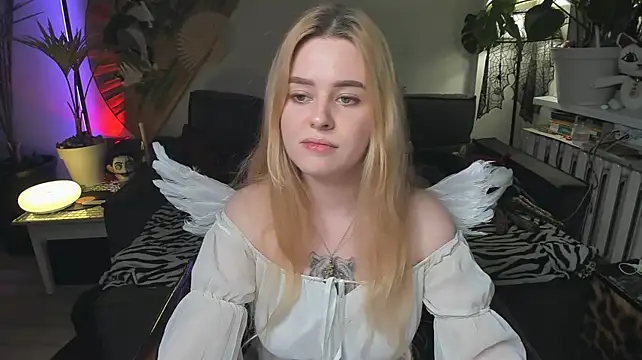 Alexa_Pirs 라이브 XXX 채팅