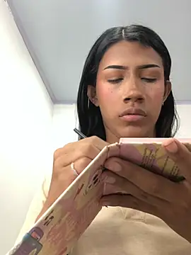AntoniaSantos 웹캠 쇼