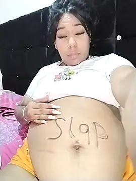 emma_purple_ ওয়েবক্যাম শো