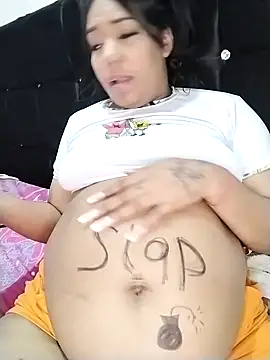 emma_purple_ Webcam show