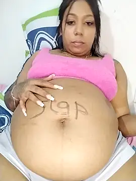 Phòng Chat Trực Tiếp emma_purple_