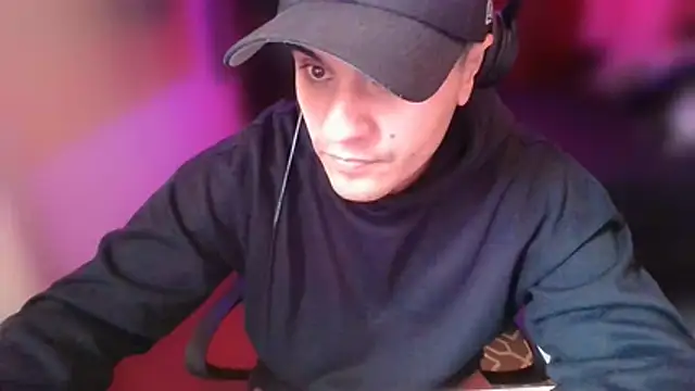 Andresbogota11 Webcam show