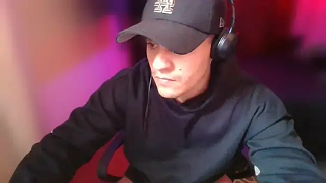 Andresbogota11 在線直播表演