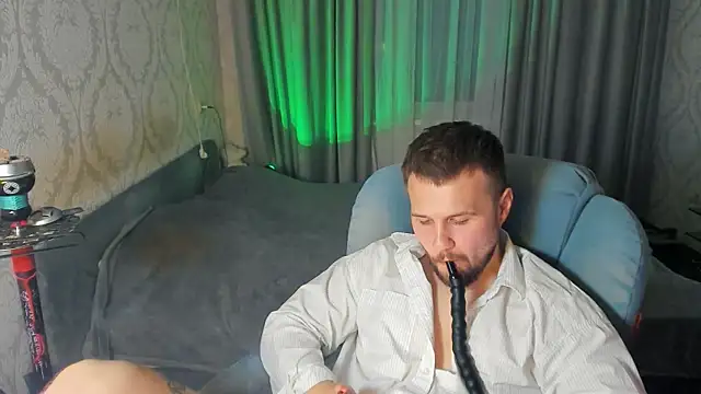 Show de Vladik_b na webcam