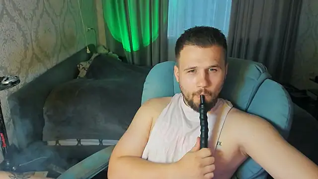 Vladik_b Show Webcam