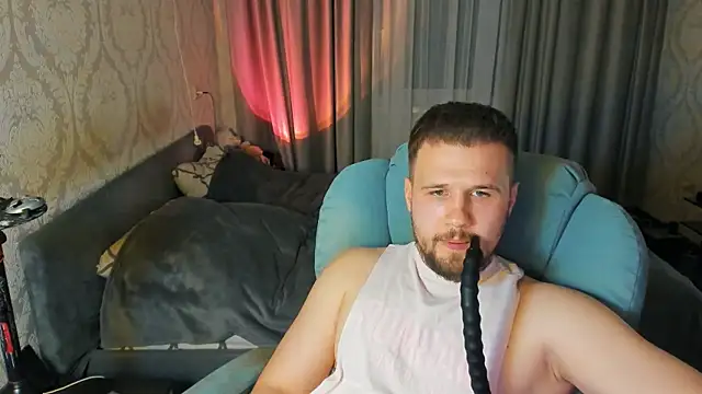 Vladik_b: вебкам-шоу