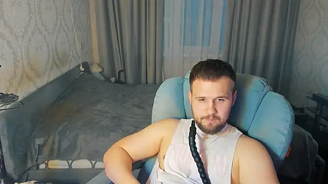 Pokazy przed kamerką – Vladik_b