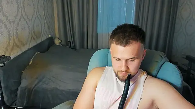 Vladik_b: вебкам-шоу