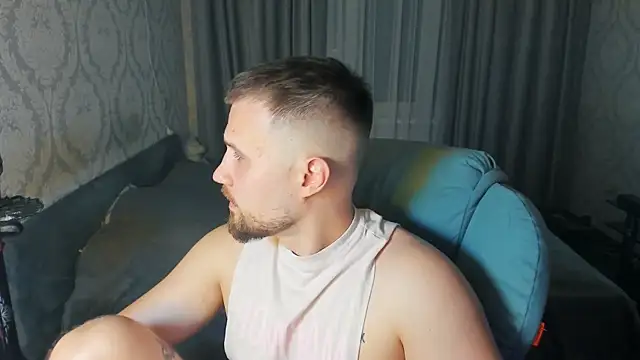 Vladik_b Webcamshow