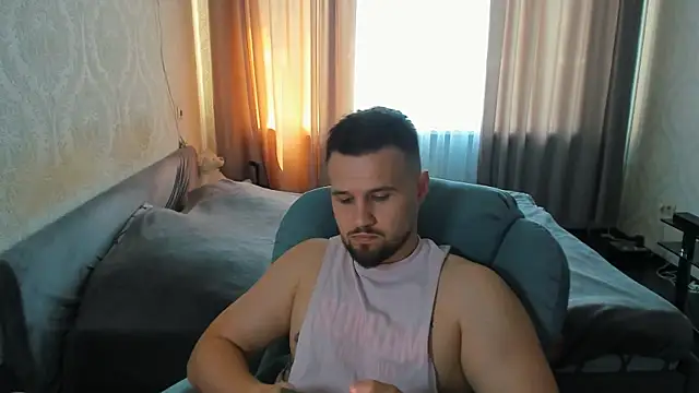 Vladik_b Webcam Show