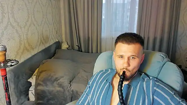 Vladik_b Webcam-Show