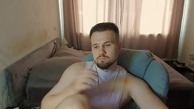 Vladik_b – webcam-show