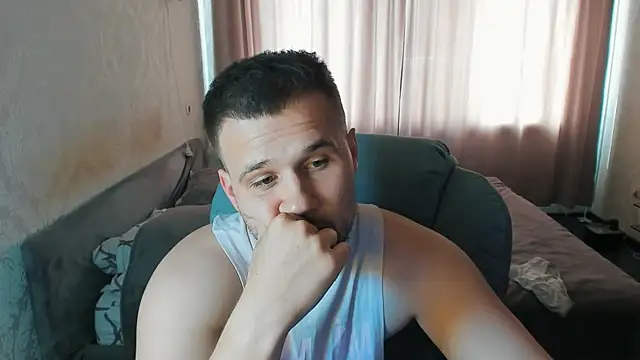 Vladik_bn Webbikameraesitys