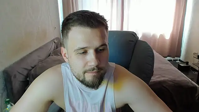 Vladik_b webcam show