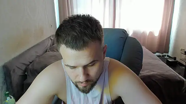 Vladik_b webcam show