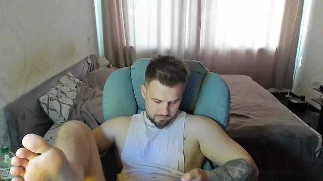 Vladik_b – webcam-show