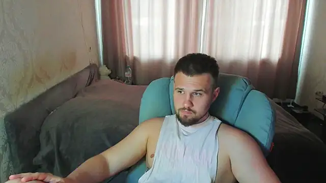 Vladik_b Webcam-Show