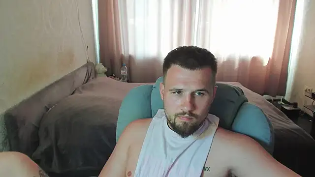 Vladik_b Webcam Show