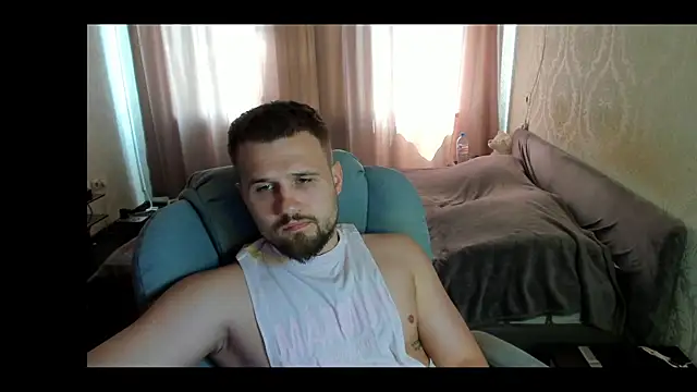 Vladik_b Webcam-Show