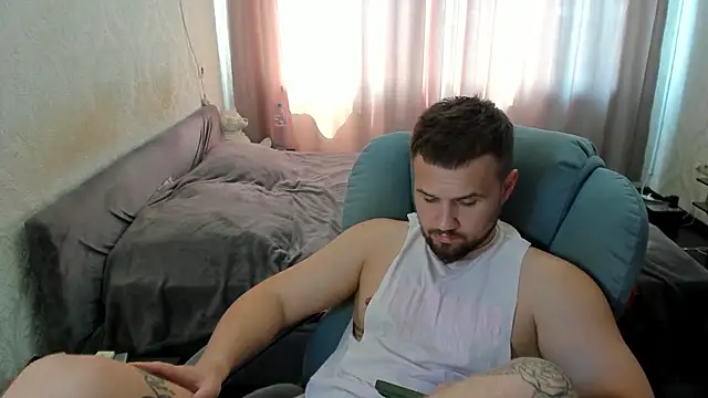 Vladik_b: вебкам-шоу