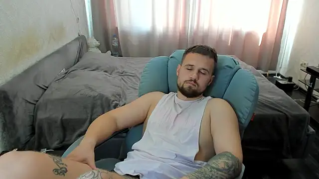 Vladik_b Webcamshow