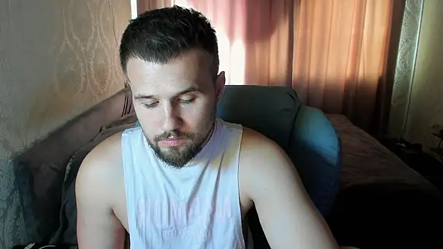 Vladik_b: вебкам-шоу