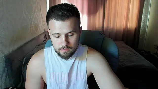 Vladik_b Webcamshow