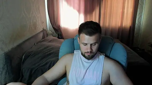 Vladik_b webkamerás műsora