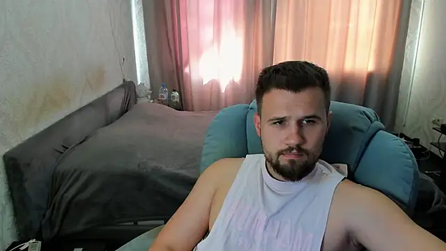Vladik_b – webcam-show