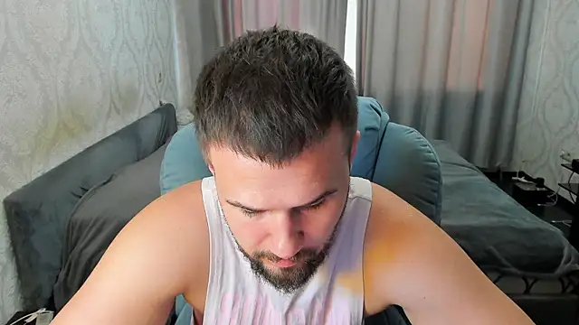Vladik_b 웹캠 쇼
