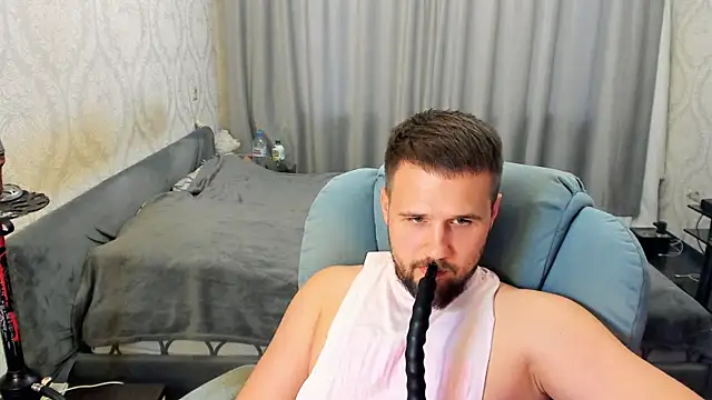 Vladik_b: вебкам-шоу
