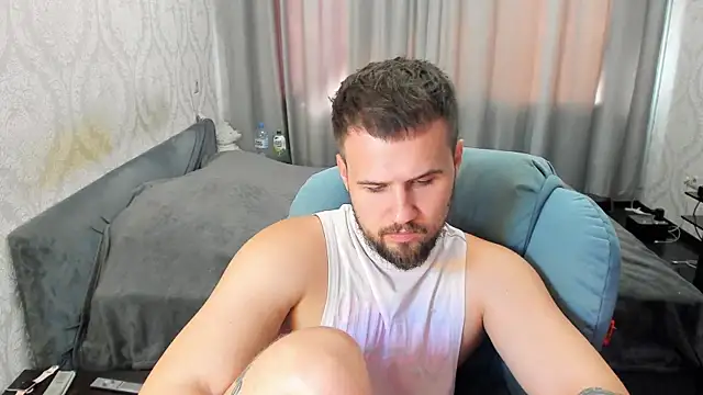 Vladik_bn Webbikameraesitys