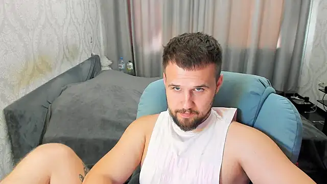 Chat XXX en directo de Vladik_b
