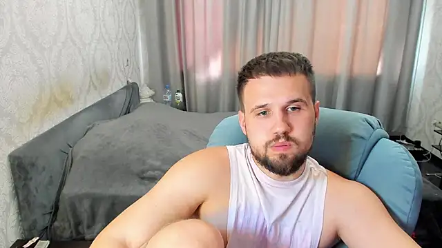 Vladik_b webcam show