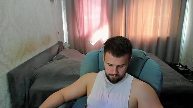 Vladik_b Webcam-Show