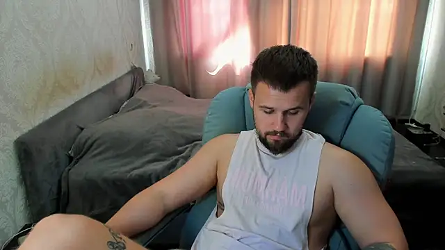 Show de Vladik_b na webcam