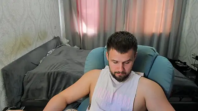 Vladik_b: вебкам-шоу