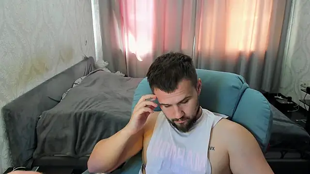 Vladik_b: вебкам-шоу