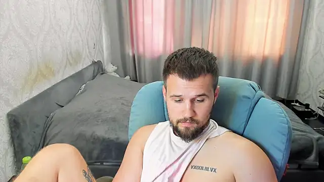 הופעת וובקאם של Vladik_b